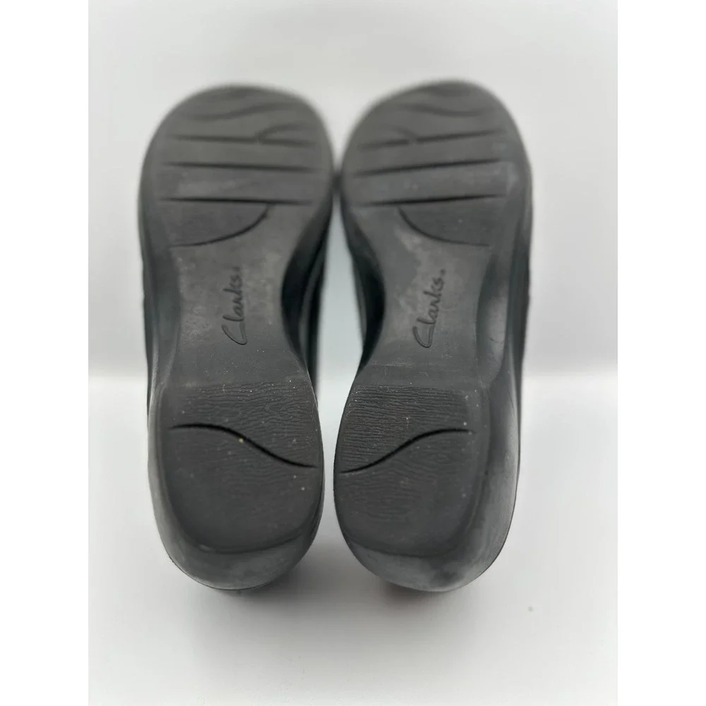 Clarks GRASP Black Leather Slip On Work Comfort Loafers Clogs Women's Size‎ 11 M